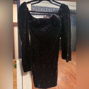 Black Velvet Mini dress-(Size Sm/Med) Long off the shoulder sleeves. Sassy on!